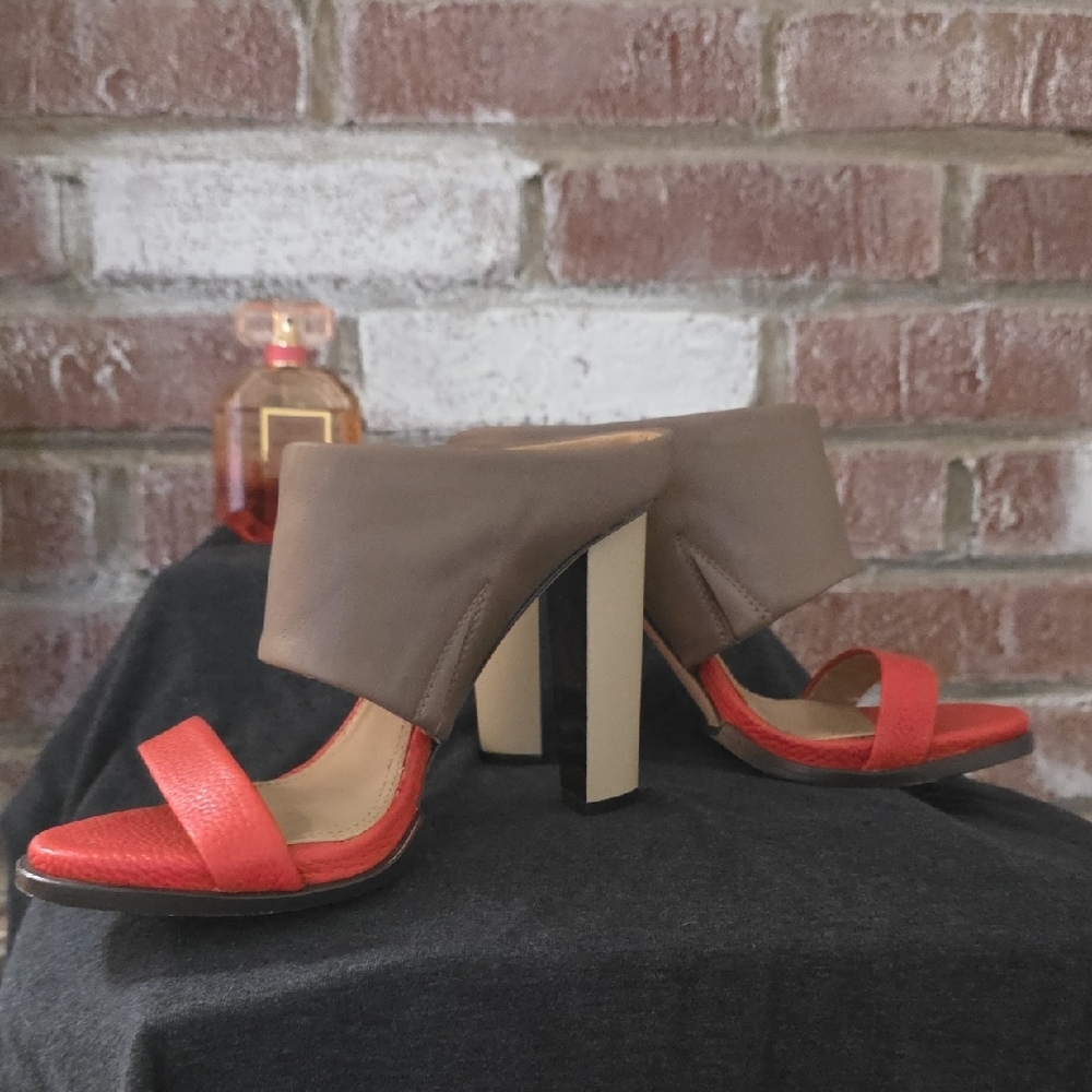 Stylish Coral and Taupe Women's Sandals - Picture 3 of 10